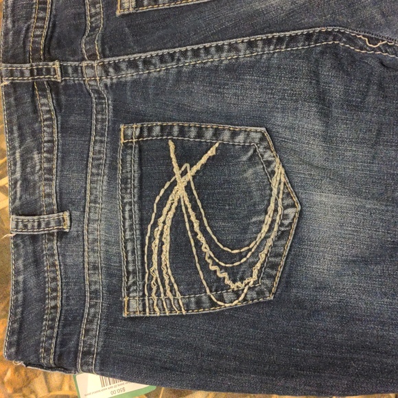 Silver Jeans 22 Dark Wash Bootcut Jeans - Picture 10 of 16